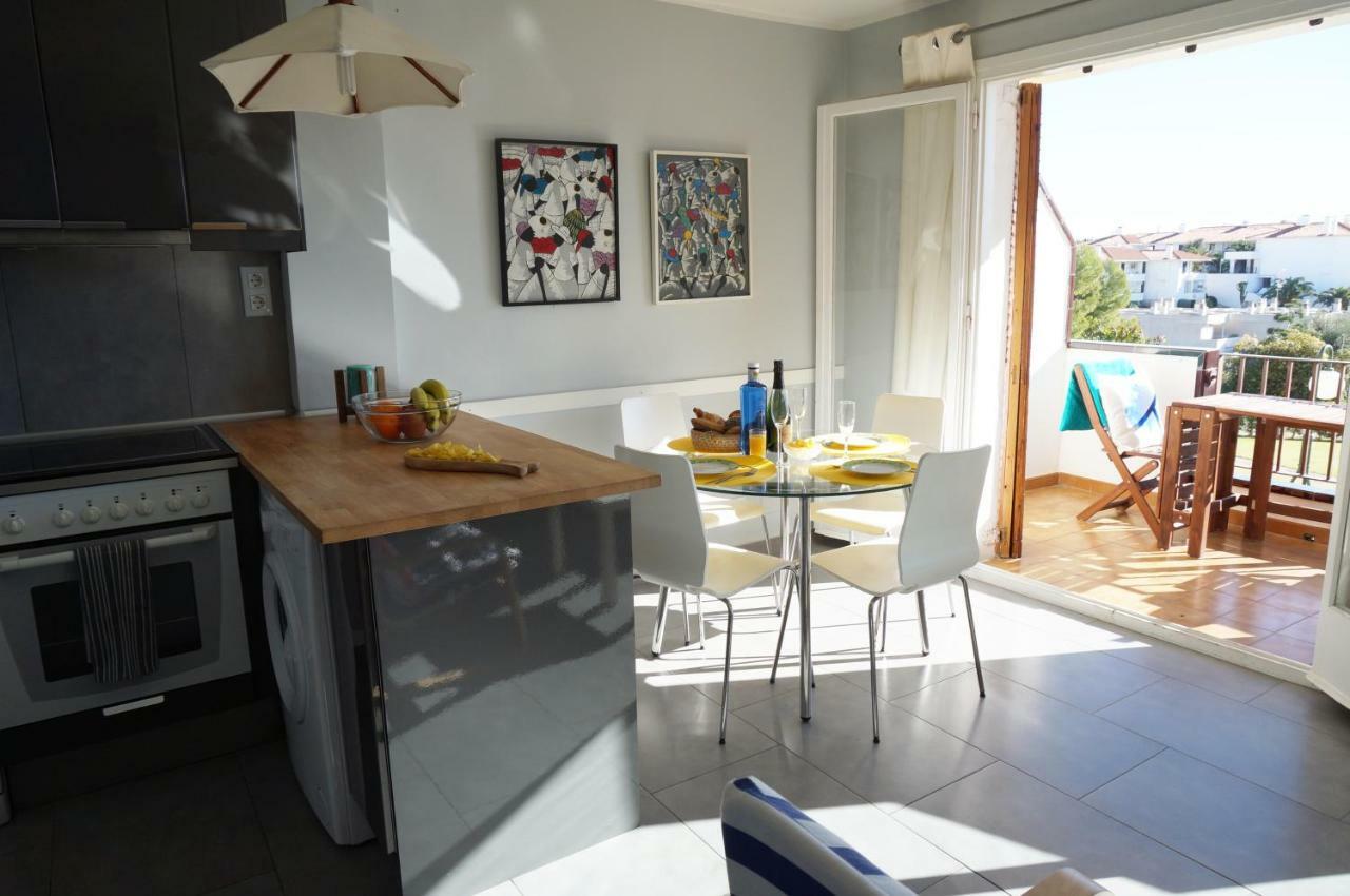 Ferienwohnung Cala Balmins Sea View Sitges Exterior foto