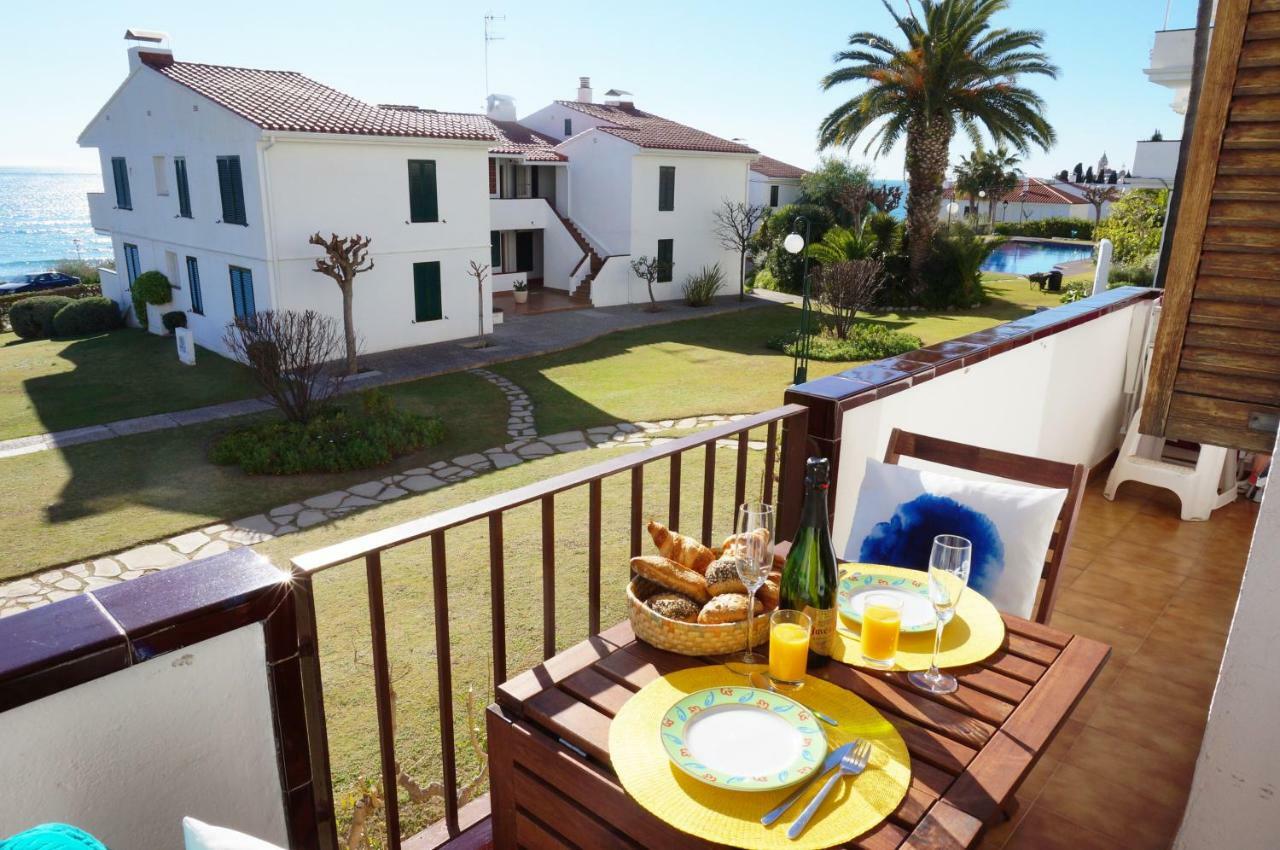 Ferienwohnung Cala Balmins Sea View Sitges Exterior foto